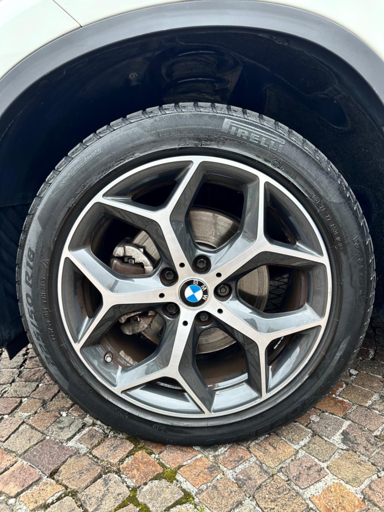 Bmw X1 sDrive18d Aut xLine - Km Certificati
