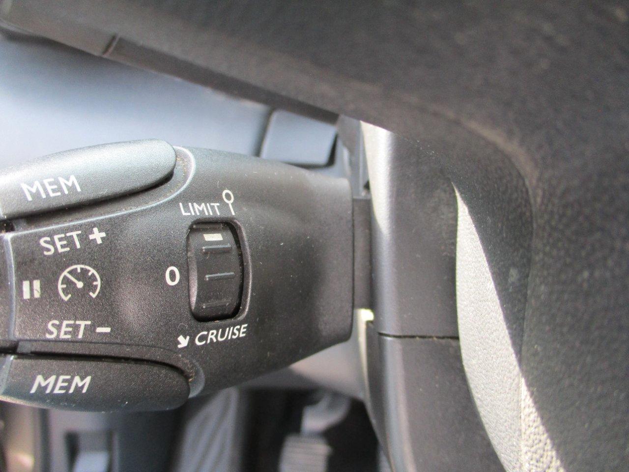 Citroen C3 Aircross 1.6 bluehdi Shine 100cv CarPlay/Sensori