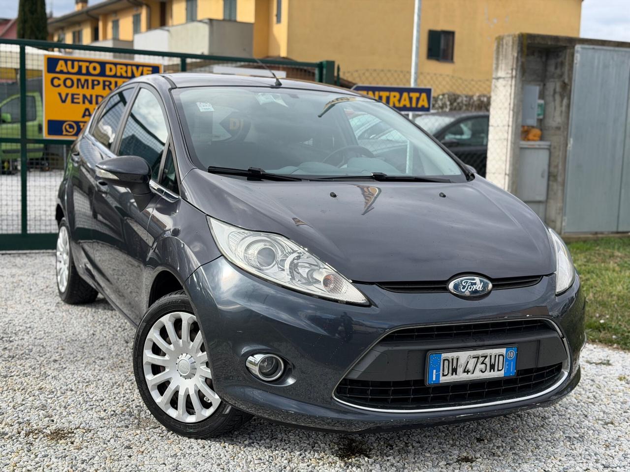 Ford Fiesta 1.4 TDCi 5p. Titanium