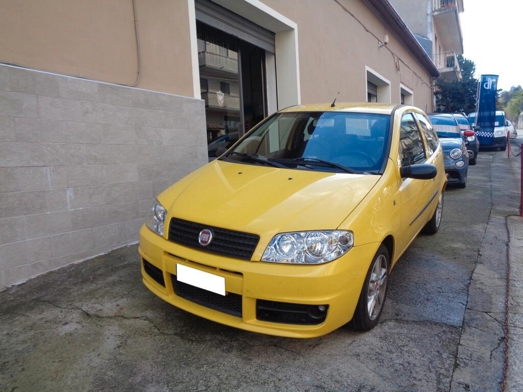 Fiat Punto 1.3 MJT 69CV (Neopatentati)