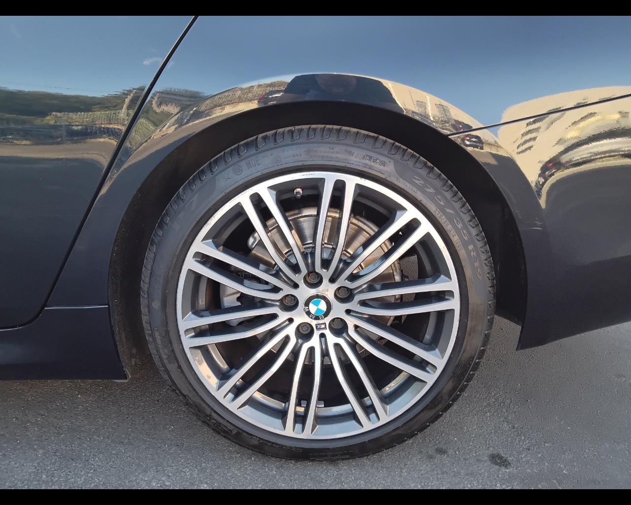 BMW Serie 5 G31 2017 Touring - 520d Touring Msport auto