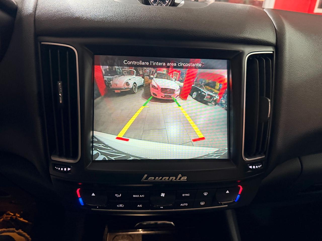 Maserati Levante V6 Diesel 275 CV AWD-PANO-FULL