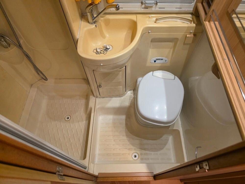 CAMPER KENTUCKY ESTRO 4