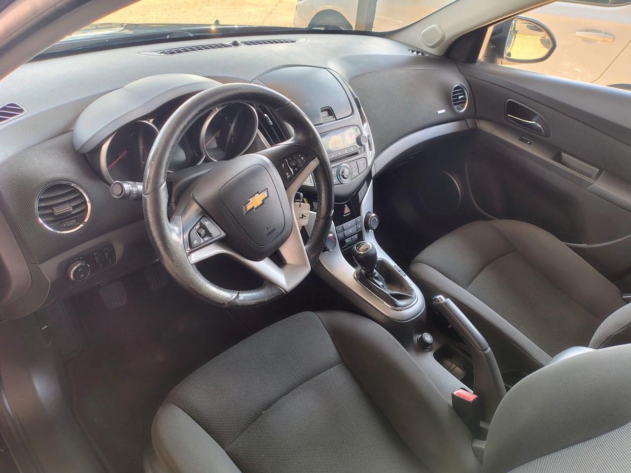 Chevrolet Cruze 1.7 Diesel Station Wagon LTZ