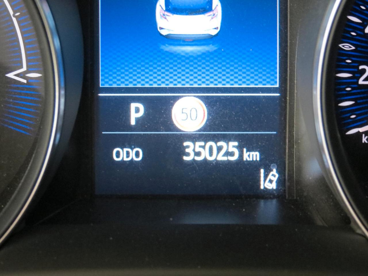Toyota C-HR 1.8 Hybrid E-CVT GR Sport