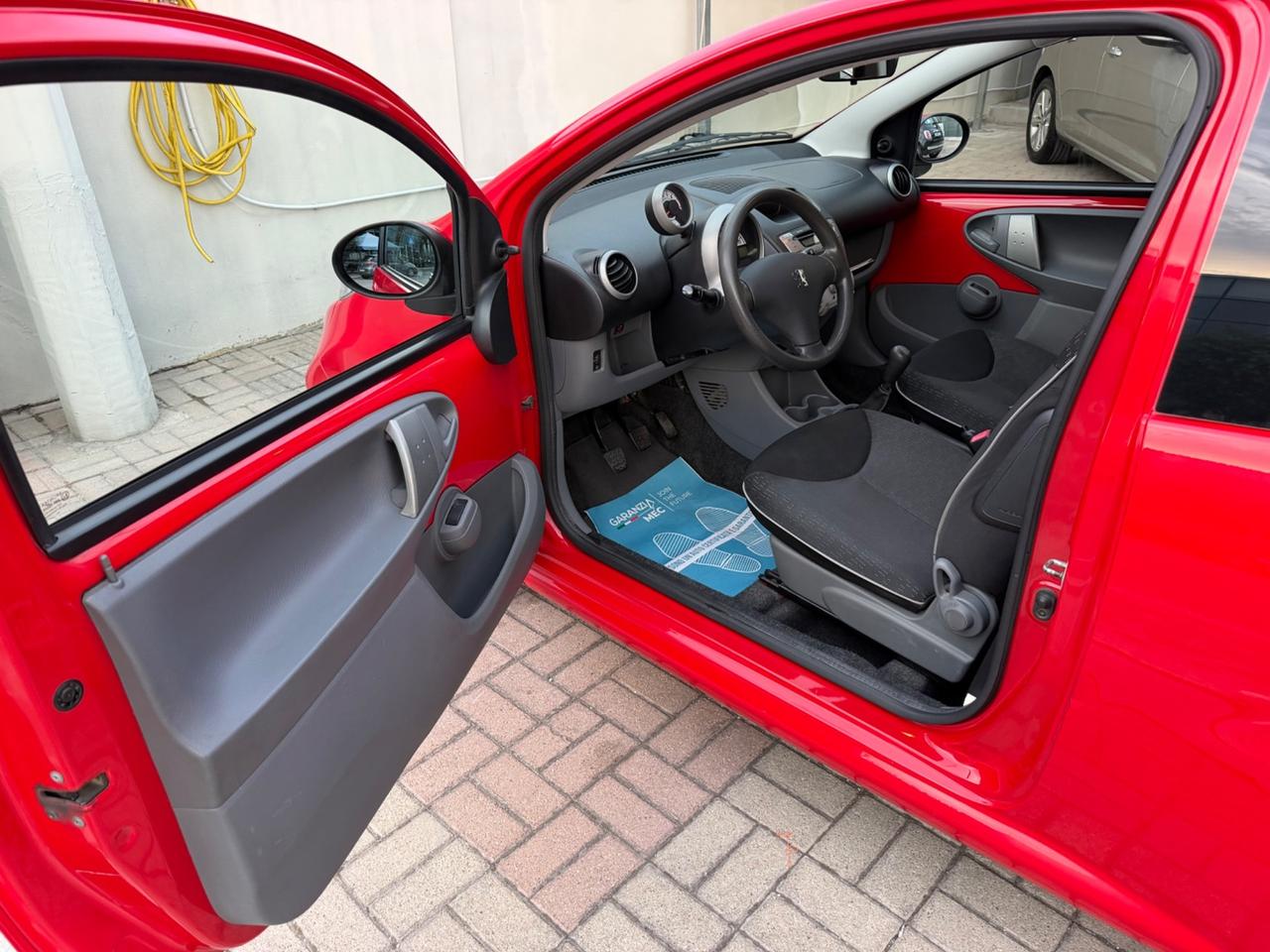 Peugeot 107 1.0 Plaisir - GARANZIA
