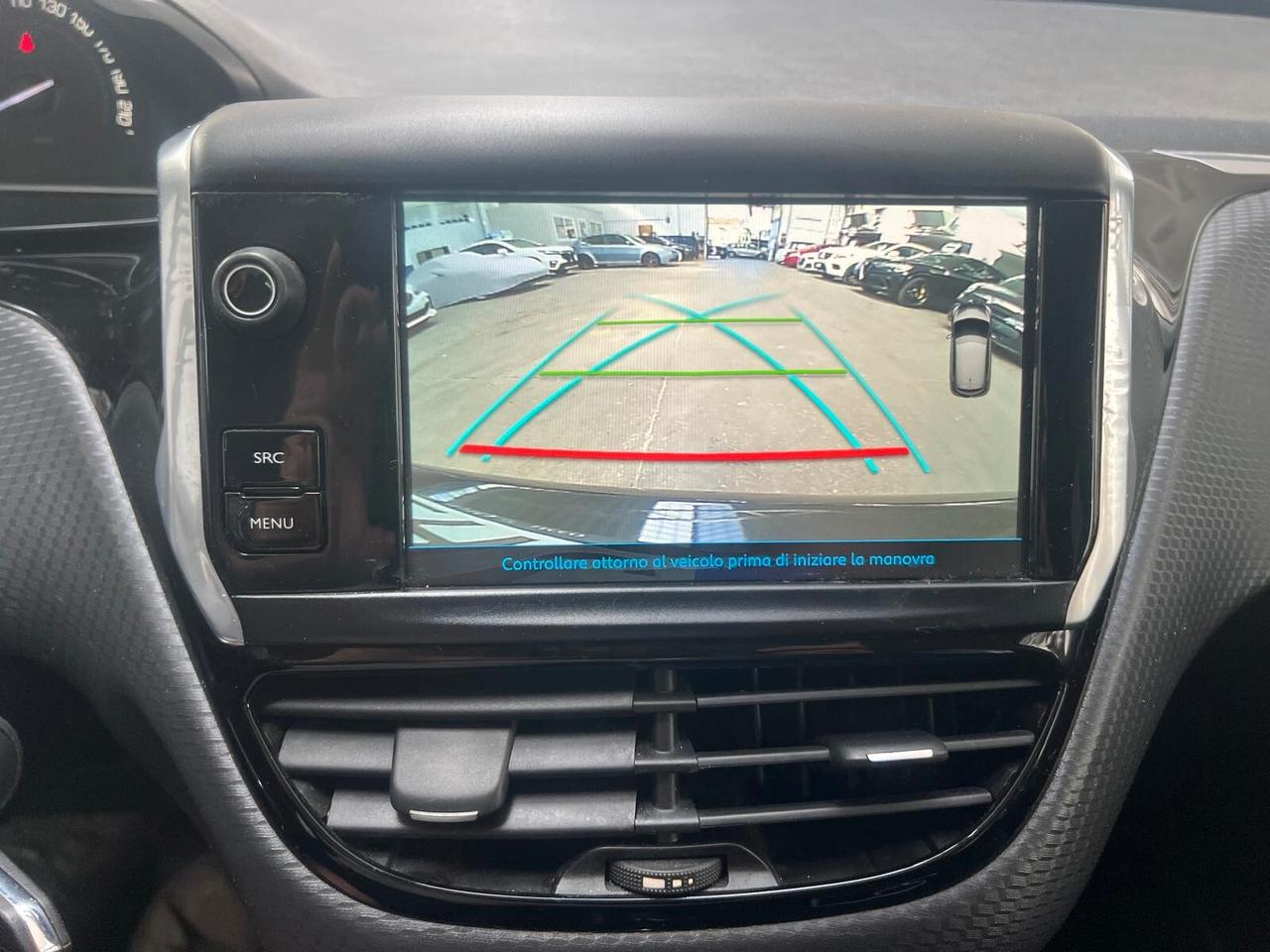 Peugeot 208 PureTech 82 5 porte Allure NEOPATENTATI