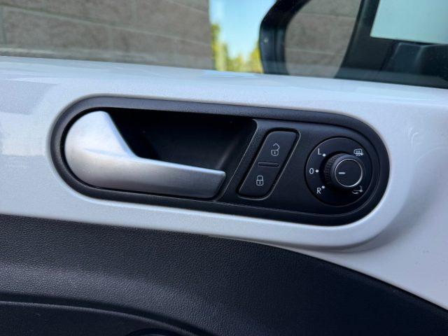 VOLKSWAGEN Maggiolino CABIO 2.0 TDI 110CV