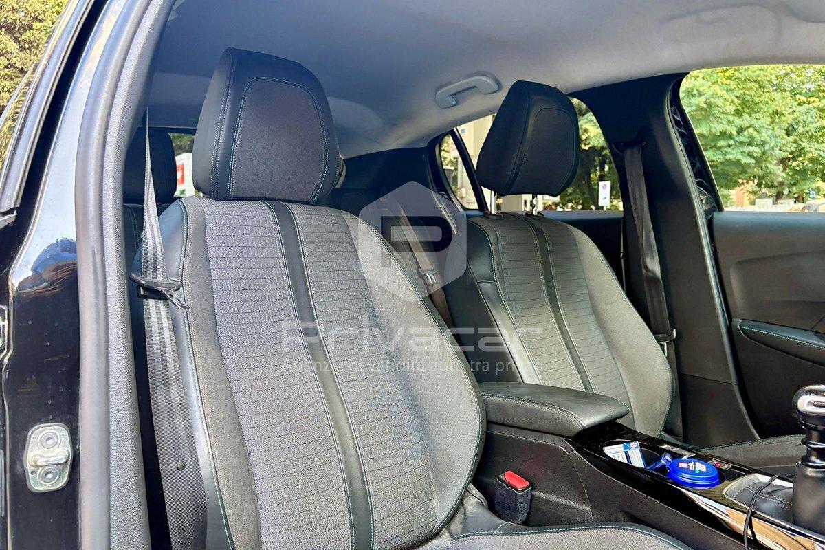 PEUGEOT 208 PureTech 100 Stop&Start 5 porte Allure