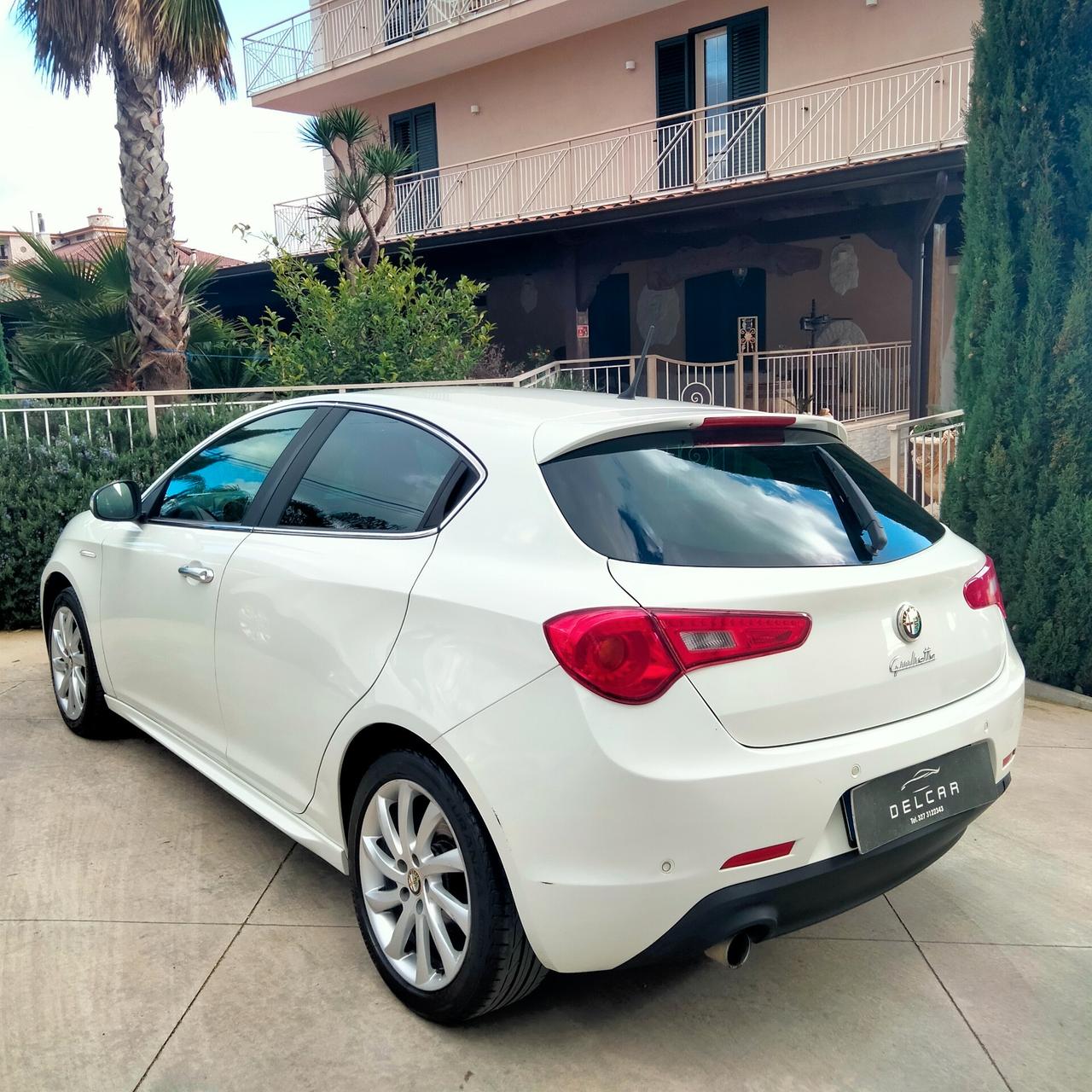 Alfa Romeo Giulietta 1.6 JTDm-2 105 CV Exclusive