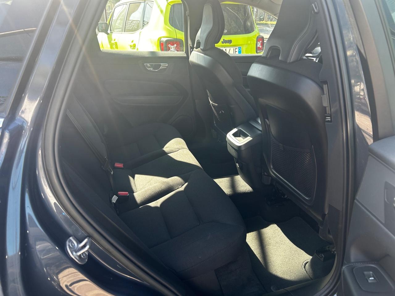 Volvo XC 60 XC60 B4 AWD auto
