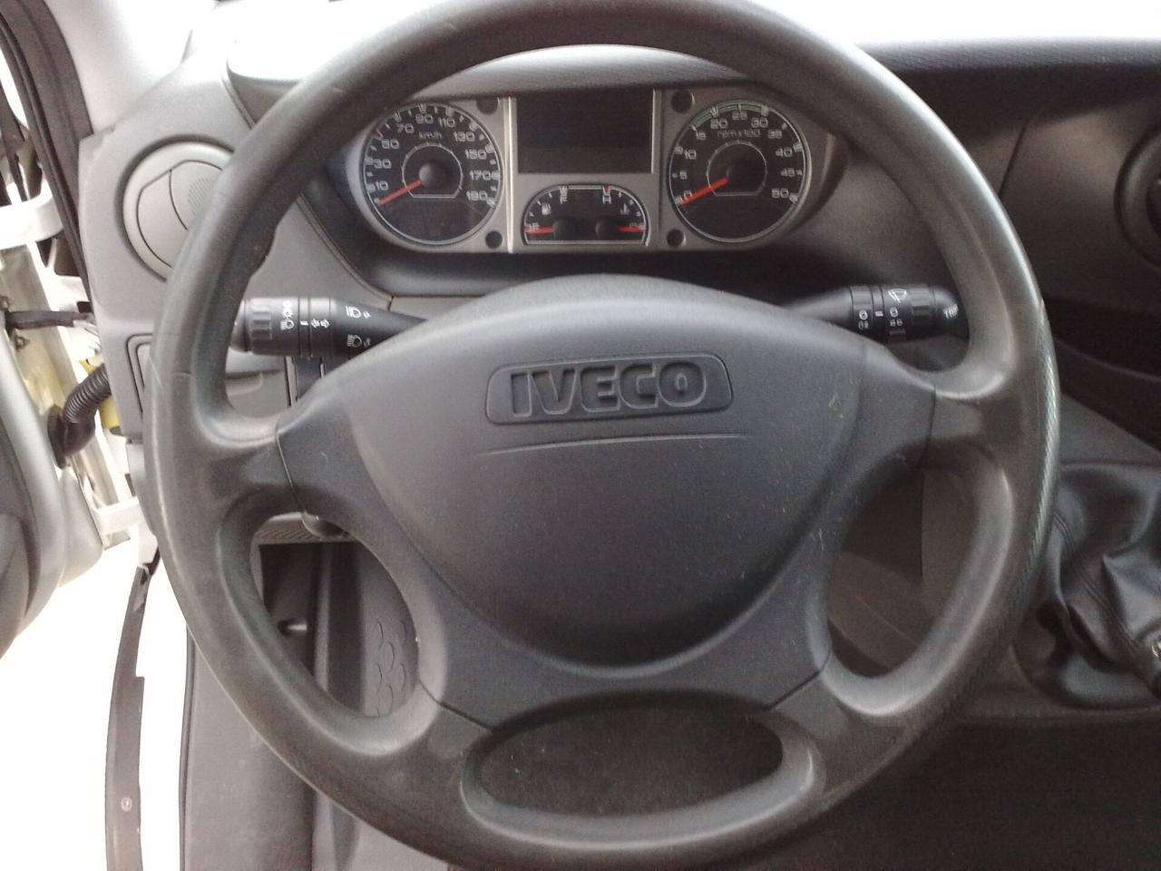 Iveco Daily 35c14 3000cc GRANVOLUME - 2011