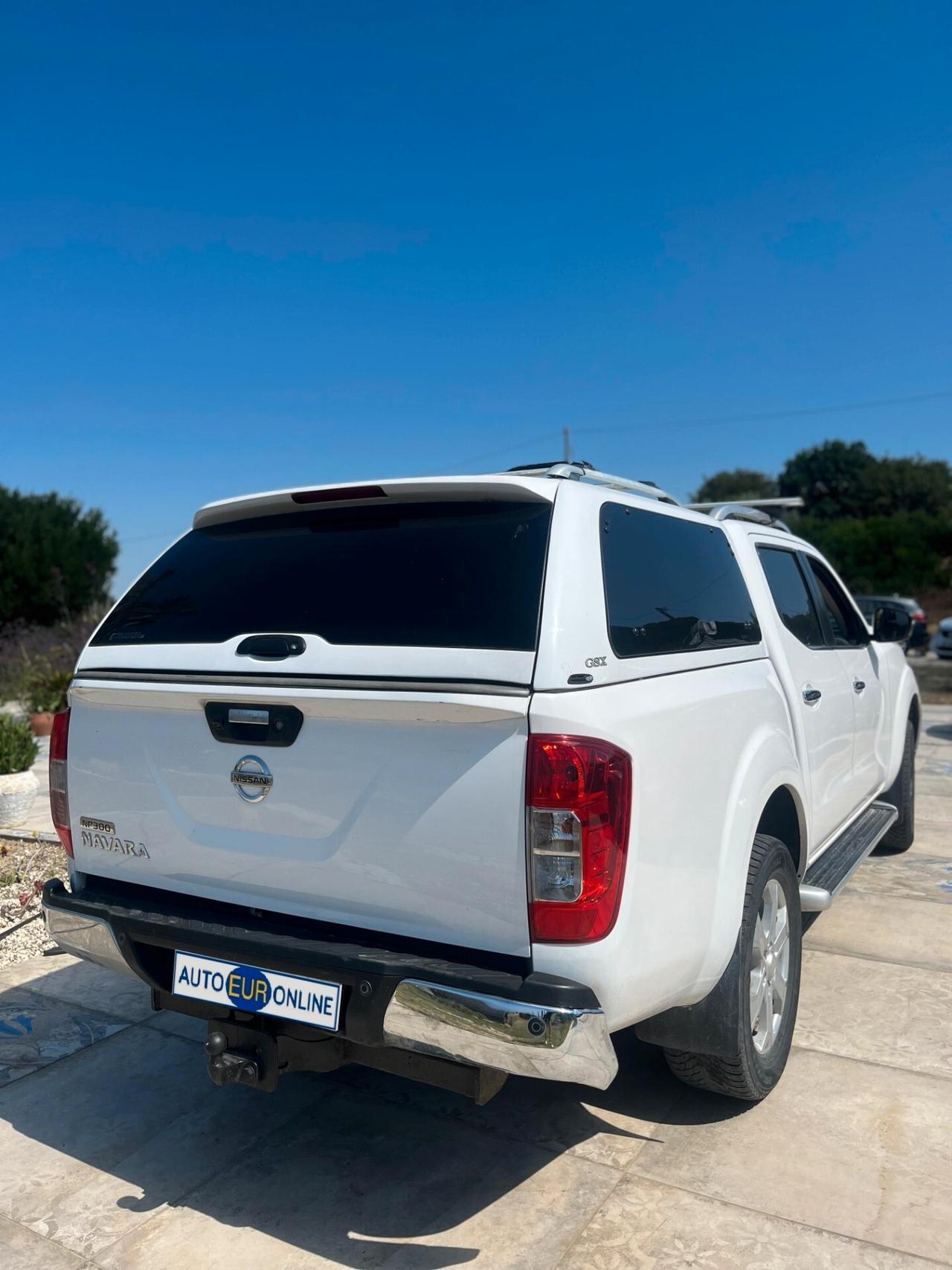 Nissan Navara 2.5 dCi 190CV 4 porte Double Cab LE