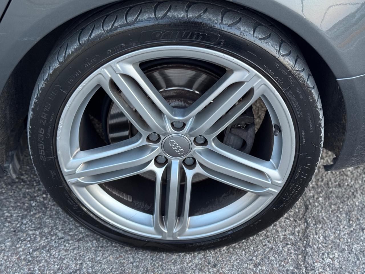 Audi A6 Avant 3.0 V6 TDI 240cv Quattro Limited Ed