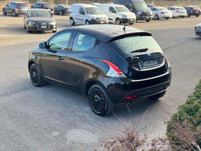 LANCIA Ypsilon 1.2 69 CV 5 P ELEFANTINO *NEOPATENTATI*