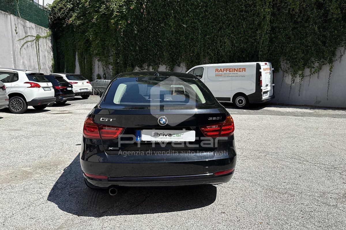 BMW 320i Gran Turismo Luxury