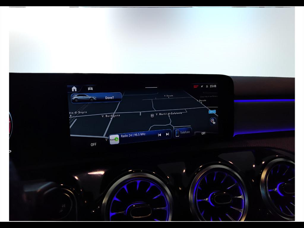 Mercedes-Benz Classe A - W177 2023 - A 200 d AMG Line Advanced Plus auto