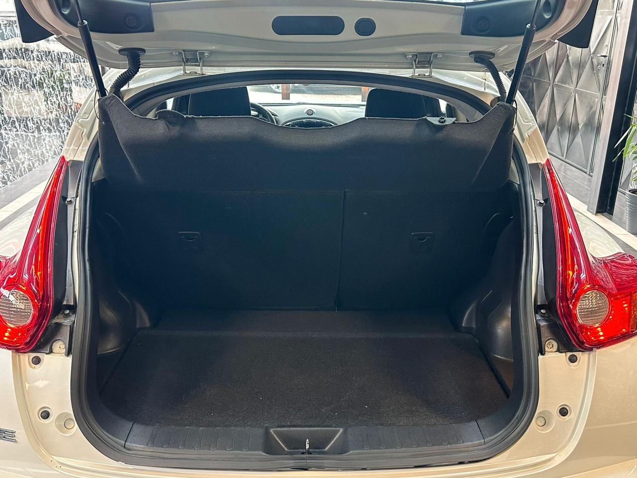 Nissan Juke 1.6 GPL Eco Acenta