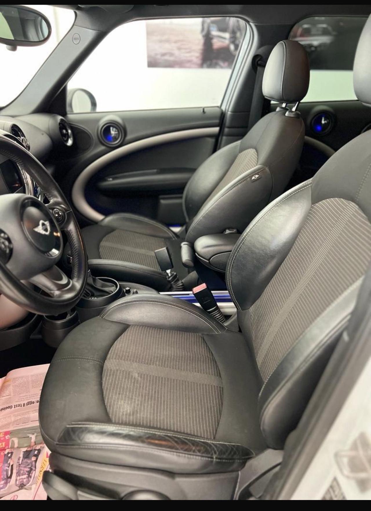 Mini Cooper Countryman 2.0 D Automatica