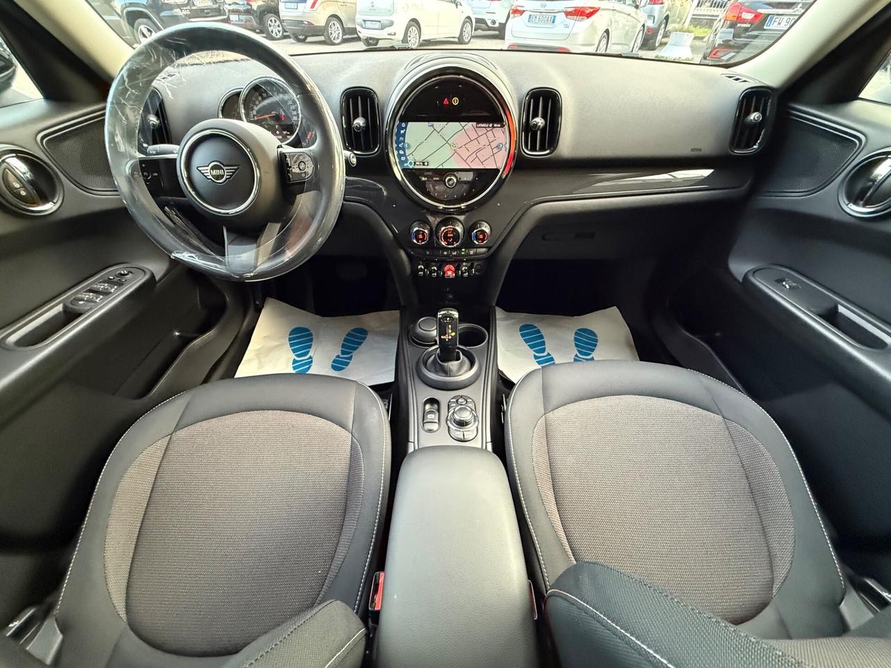 Mini Cooper Countryman 1.5 One - Automatica