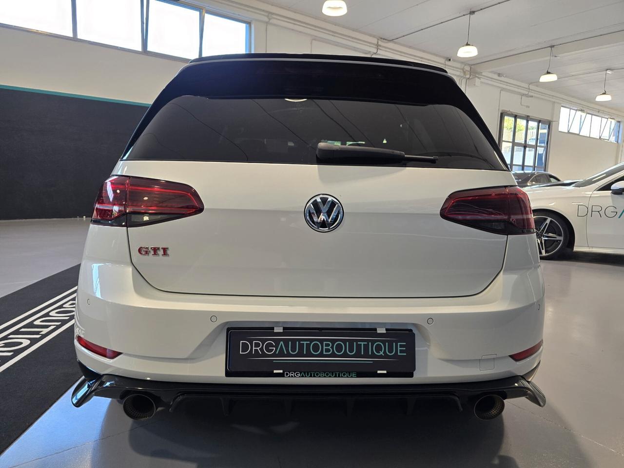 Volkswagen Golf GTI 2.0 TSI TCR DSG