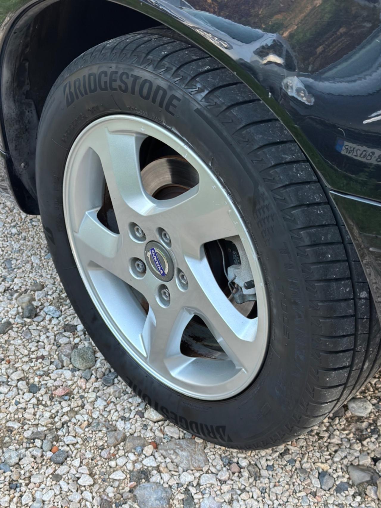 Volvo V50 D2 POLAR UNICOPR KMCERT
