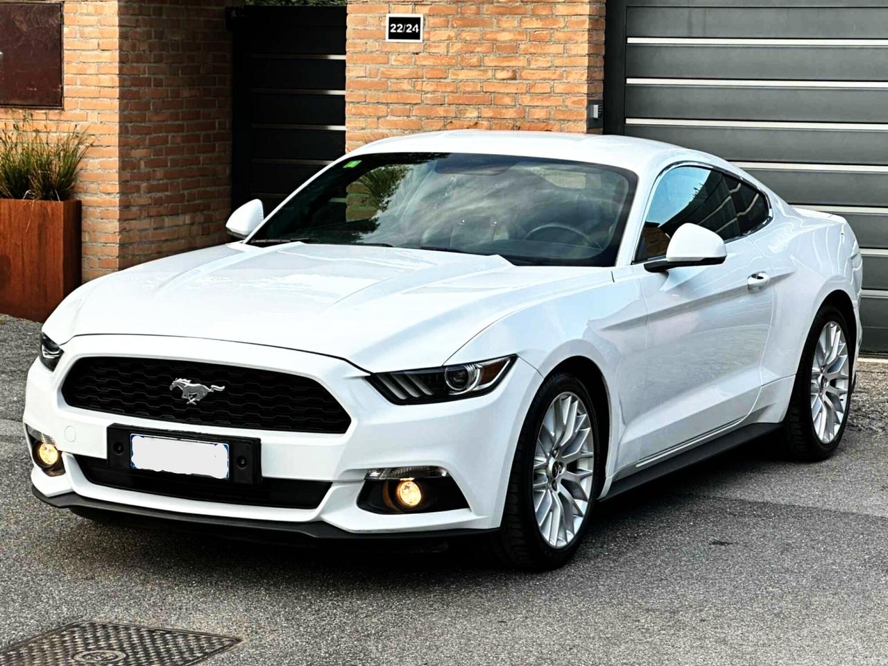 Ford Mustang 2.3i-317cv-145.000km-SOLO PER EXPORT-2017