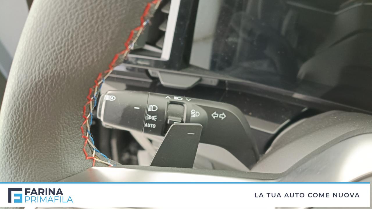 RENAULT Austral 2023 - Austral 1.2 E-Tech full hybrid Iconic Esprit Alpine 200cv au