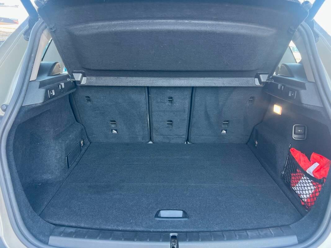 BMW Serie 2 218d Luxury auto