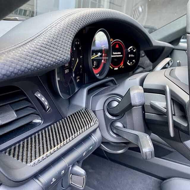 Porsche 992 GT3 Touring UFF. ITALIA Lift