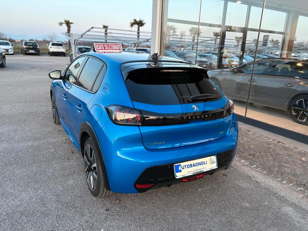 Peugeot 208 GT PACK motore elettrico 136 CV SPOTICAR