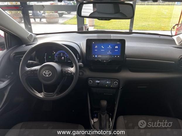 Toyota Yaris 1.5 Hybrid 5 porte Trend
