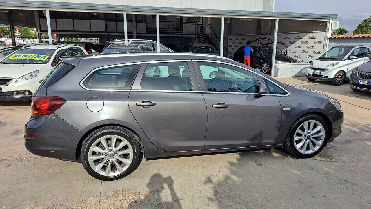 Opel Astra 1.7 CDTI 110CV S.Tourer