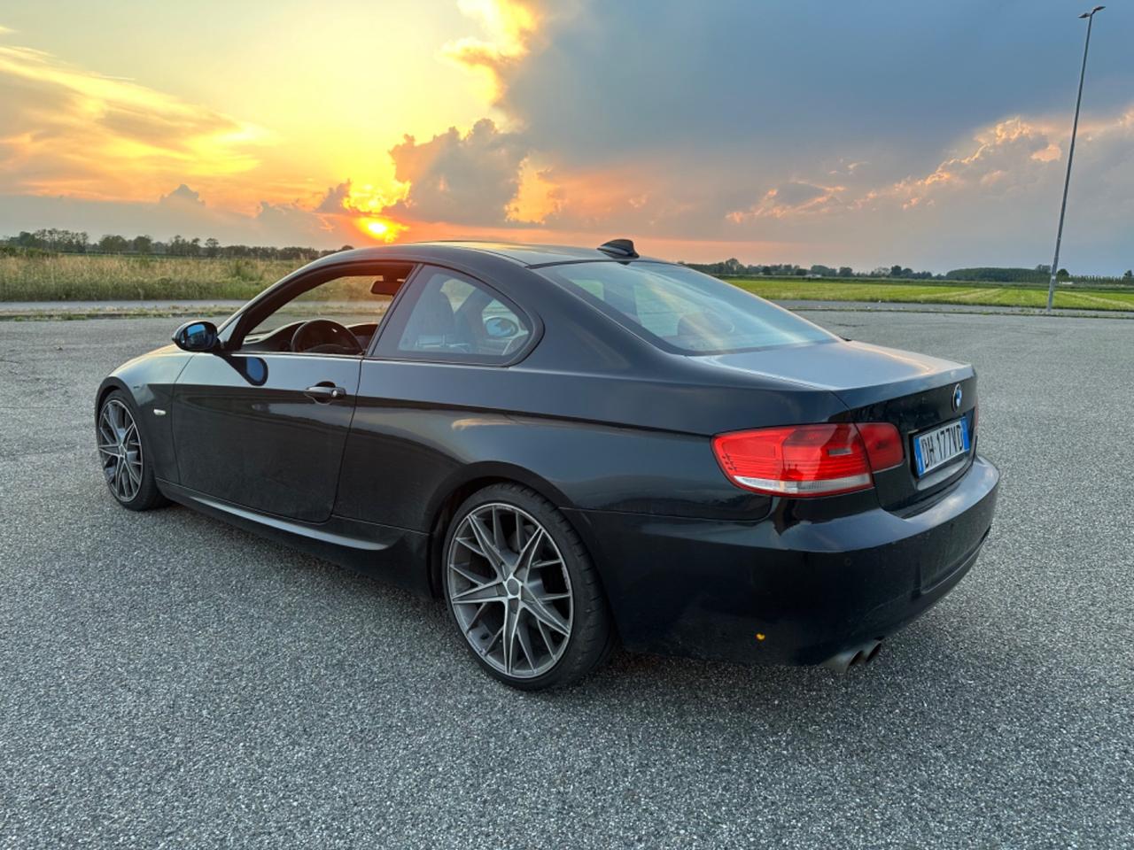 Bmw 325 coupe CAMBIO AUTOMATICO