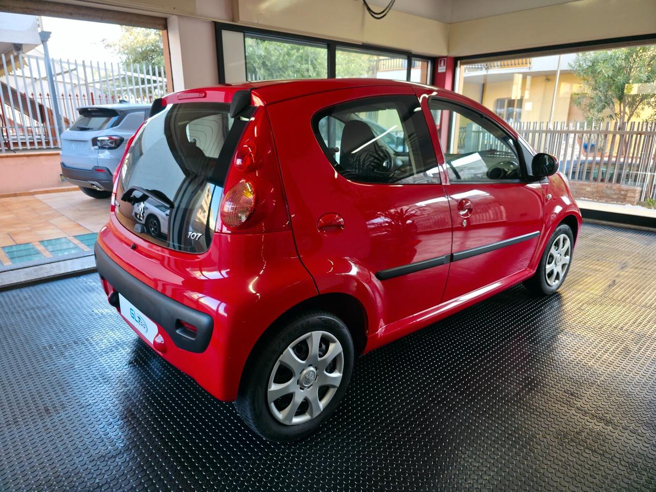 Peugeot 107 1.0 2011 5p UNICOPR TUA A 99€MESE