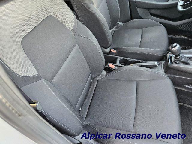 RENAULT Clio TCe 100 CV 5 porte Business