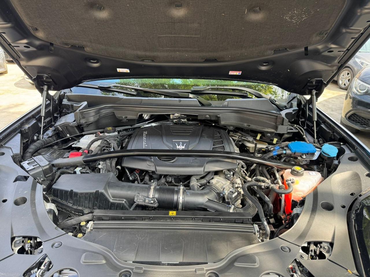 Maserati Grecale MHEV 330 CV AWD Modena