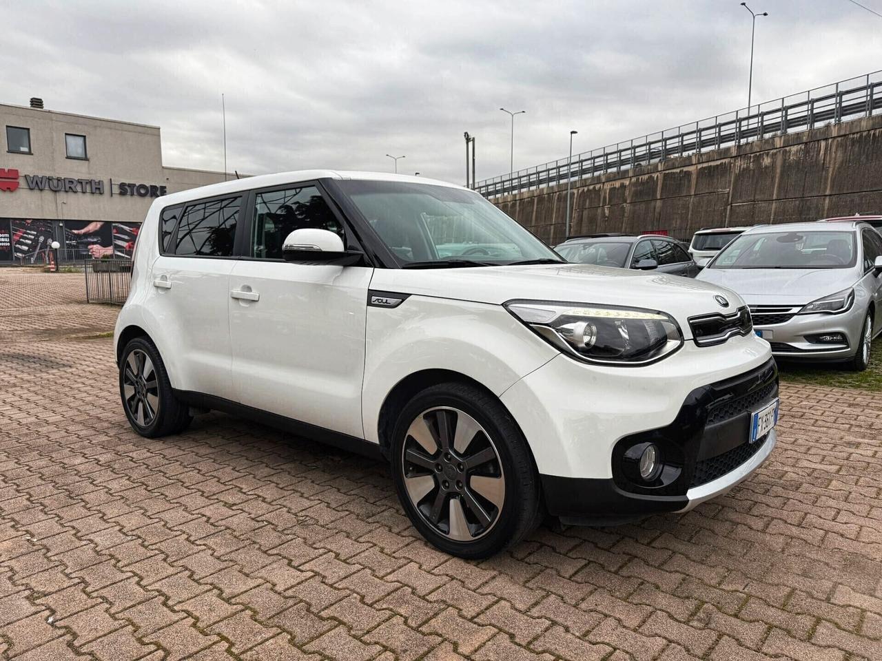 Kia Soul 1.6 CRDi TELECAMERA CRUISE SENSORI PDC