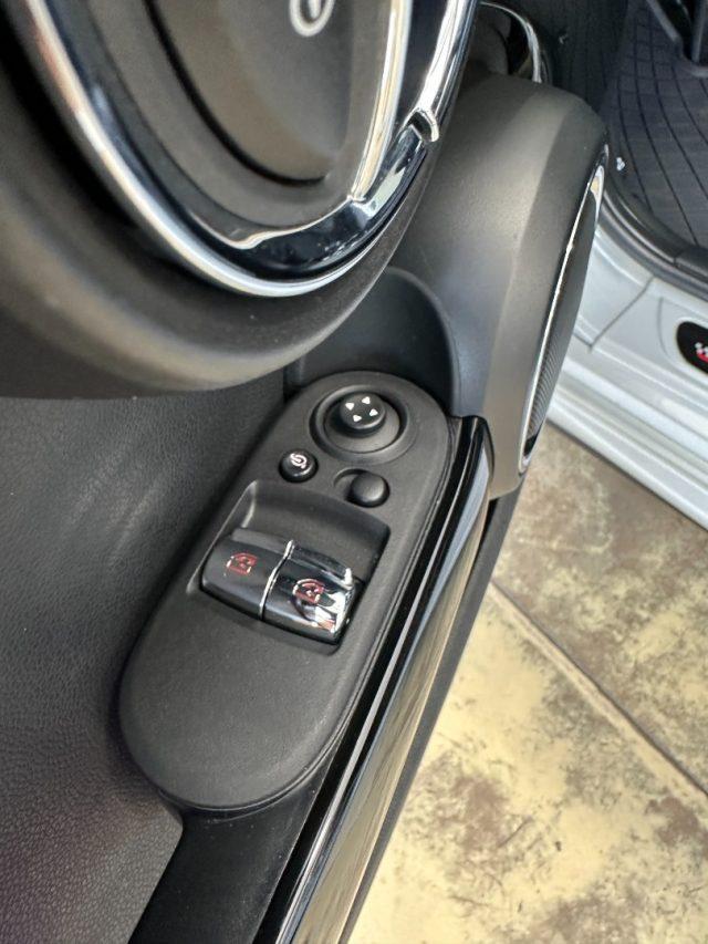 MINI John Cooper Works 2.0 Hype Auto - 18" - LE D- Navi PRO-Pelle-Carplay