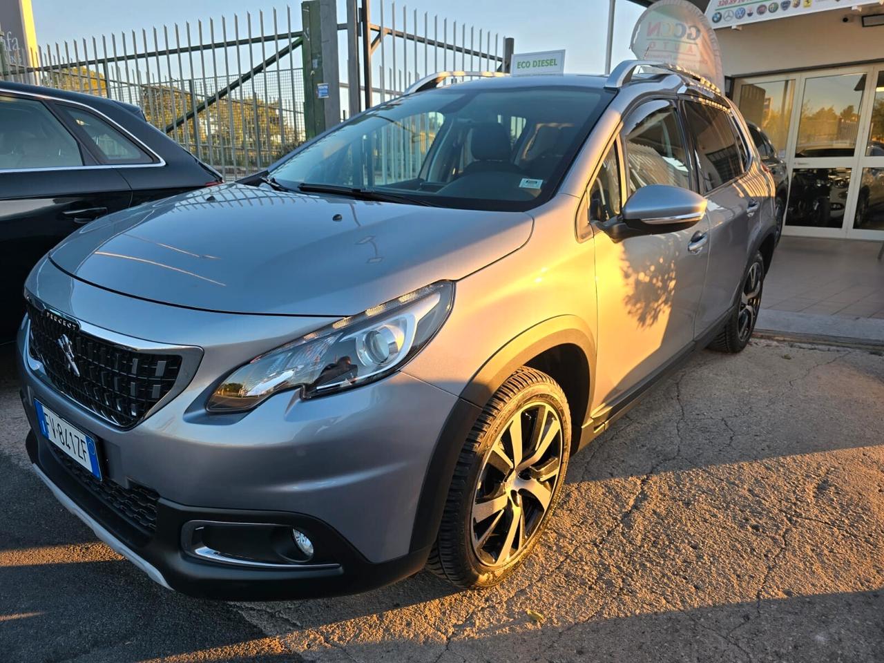 Peugeot 2008 BlueHDi 100 S&S Allure