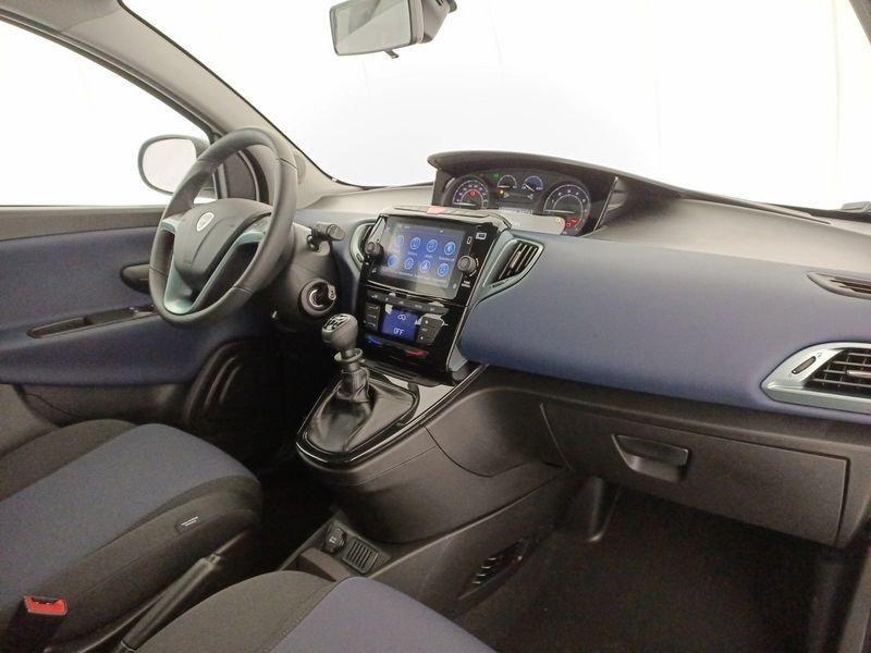 Lancia Ypsilon III 2021 1.0 firefly hybrid Gold Plus s&s 70cv 5p.ti