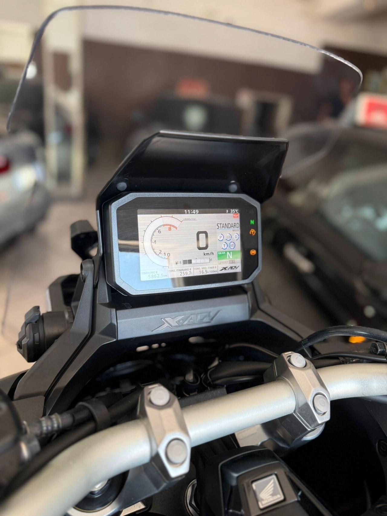 HONDA X-ADV 750 IN PRONTA CONSEGNA