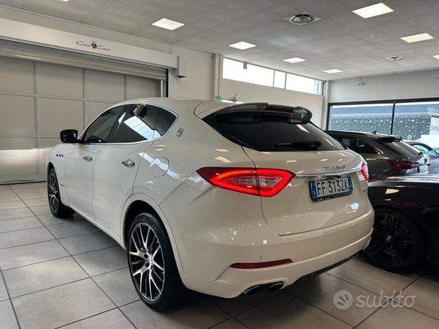 Maserati Levante V6 430 CV AWD S