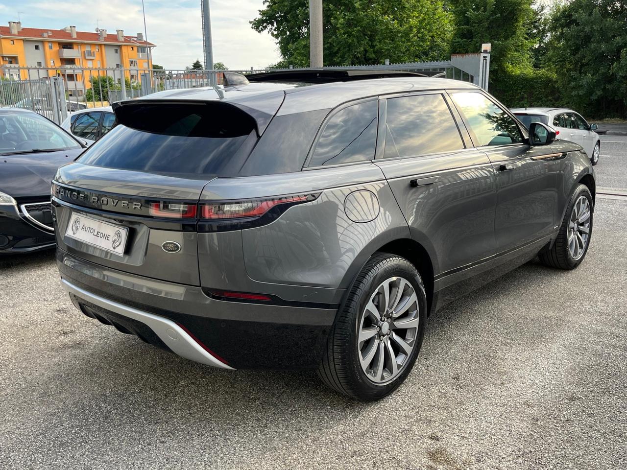 Land Rover Range Velar 2.0D I4 240 CV R-Dynamic
