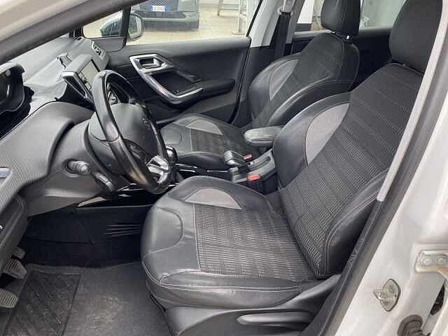 Peugeot 2008 BlueHDi 100 S&S Allure