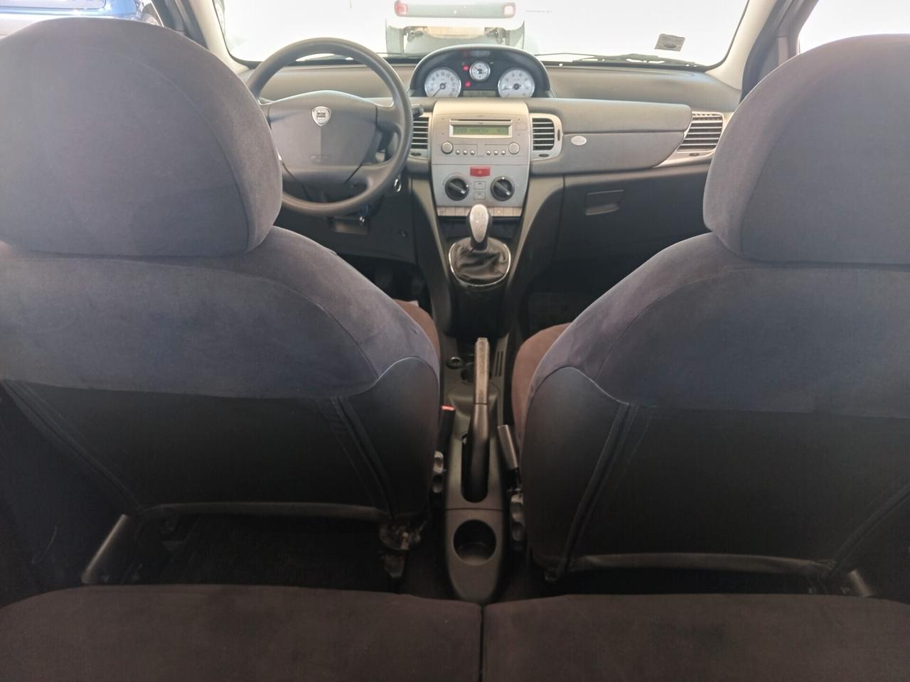 Ypsilon 1.3 MJT PER NEO PATENTATI PERFETTA QUALS PROVA
