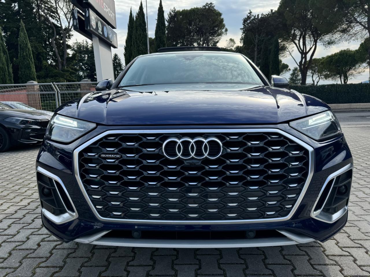 AUDÌ Q5 SLINE SPORTBACK 50 TFSIE IBRIDA PLUG IN TETTO 2022