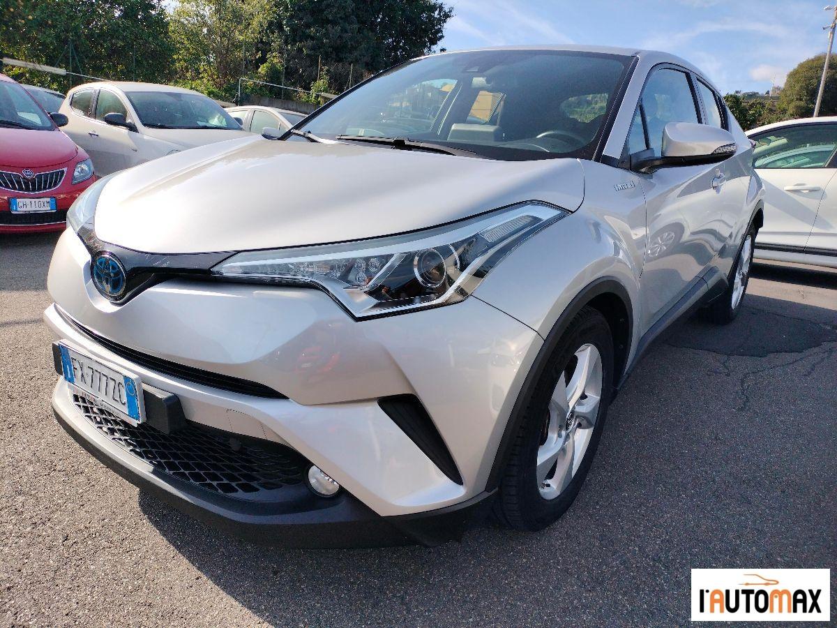 TOYOTA - C-HR 1.8h Business 2wd e-cvt