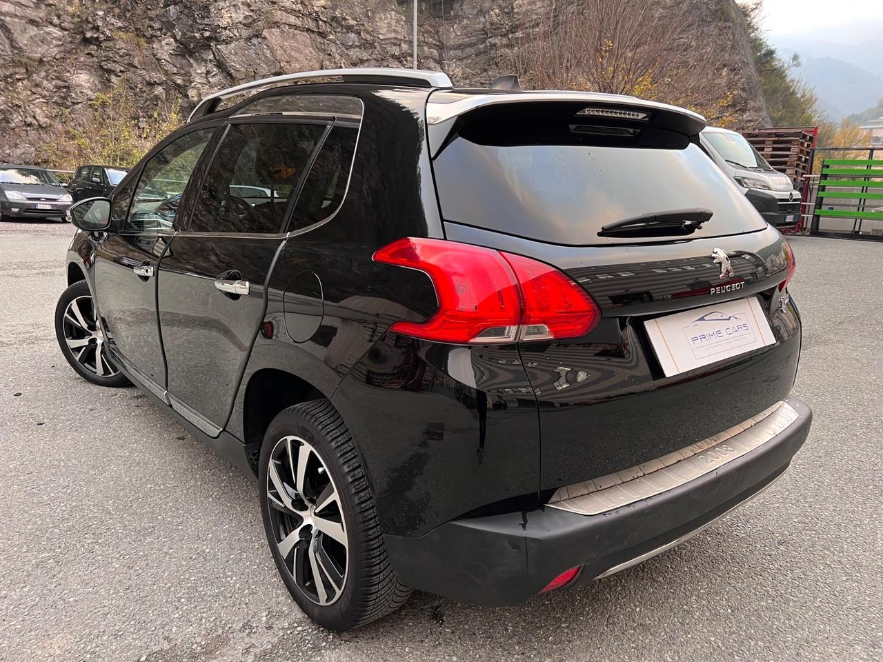 Peugeot 2008 1.6 e-HDi 92 CV Stop&Start Urban Cross