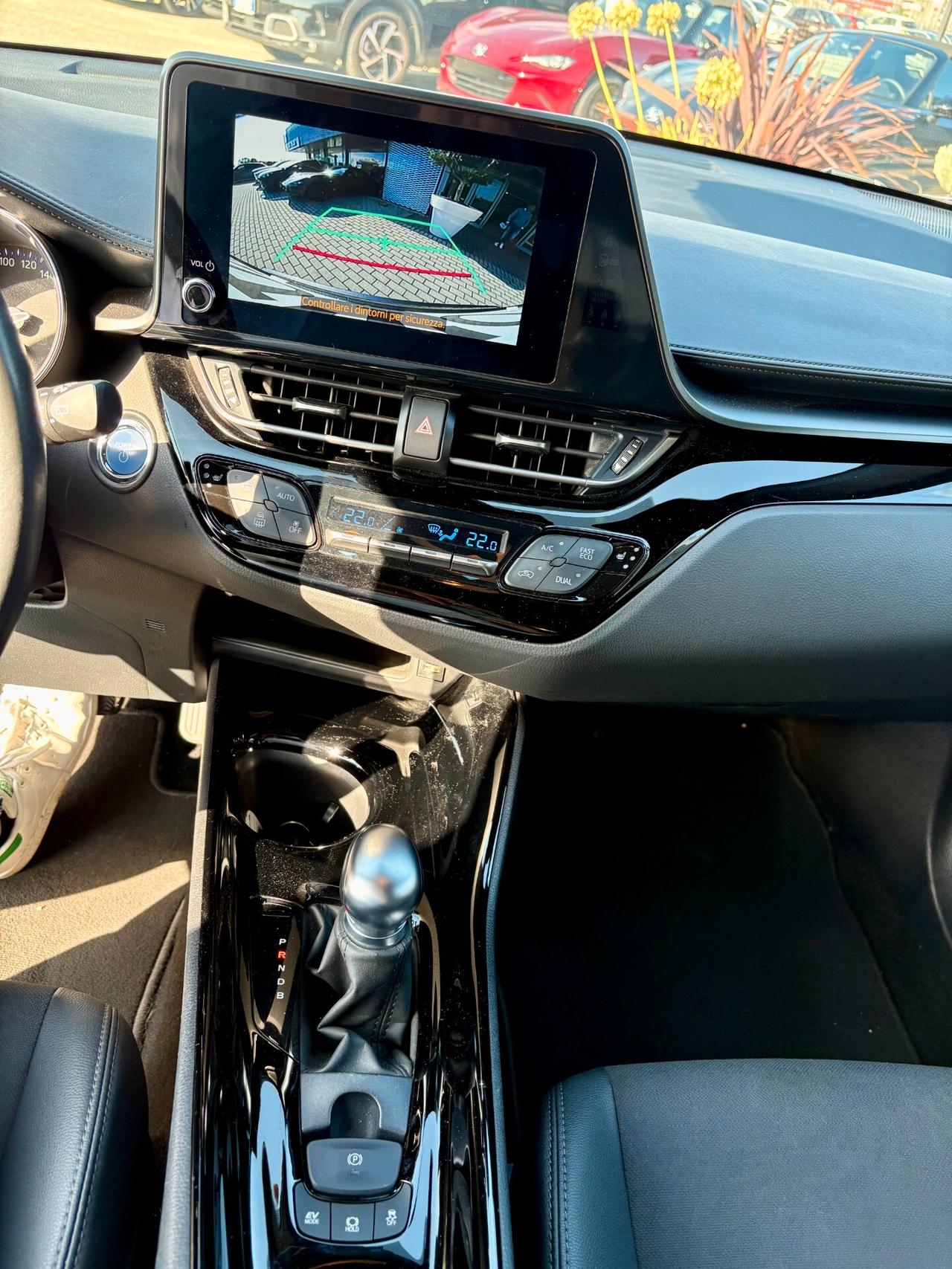 Toyota C-HR 1.8 Hybrid E-CVT Trend